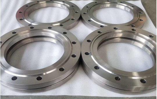Precision CNC Zirconium Products for Technical Applications